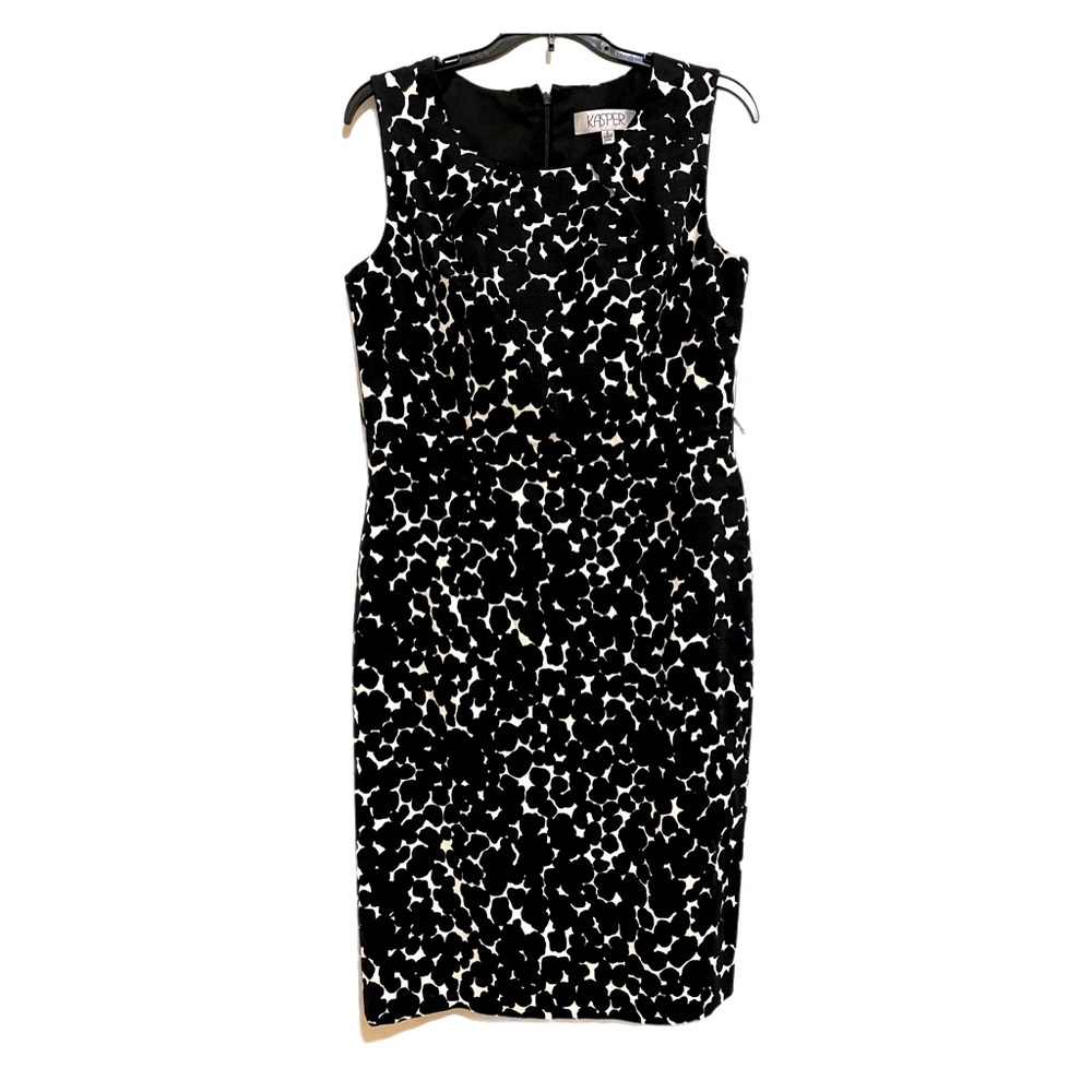 Kasper Black and White Sleeveless Sheath Dress